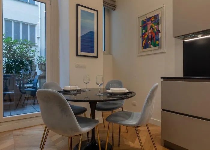 Apartment Prestige Via Roma By Wonderful Italy *