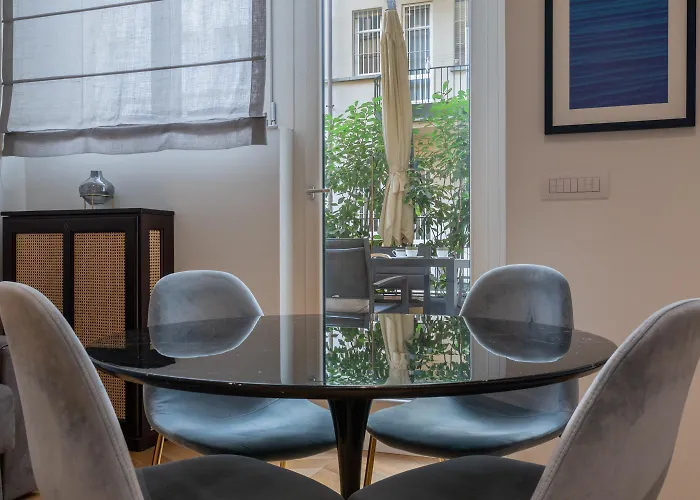 Apartment Prestige Via Roma By Wonderful Italy *