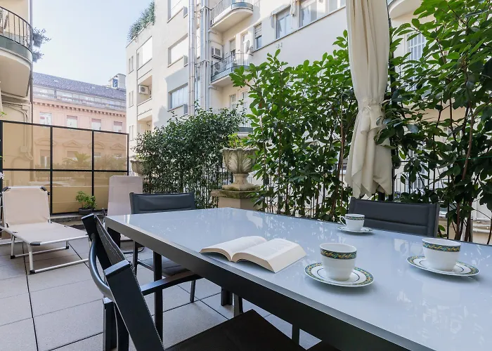 Apartment Prestige Via Roma By Wonderful Italy